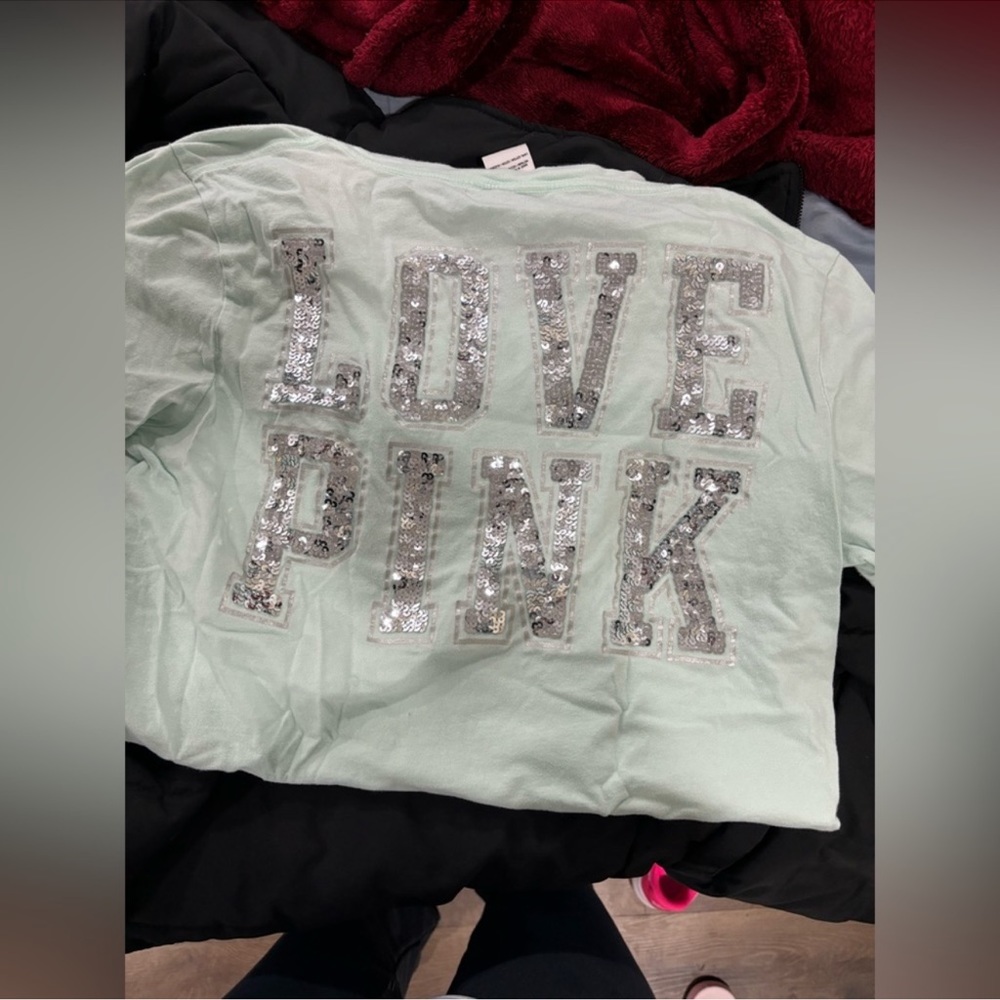 victoria’s secret shirt
